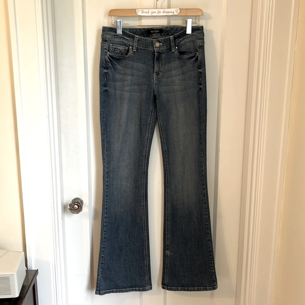 WHITE HOUSE BLACK MARKET Women's Feel Beautiful Flare Leg rhinestone pockets